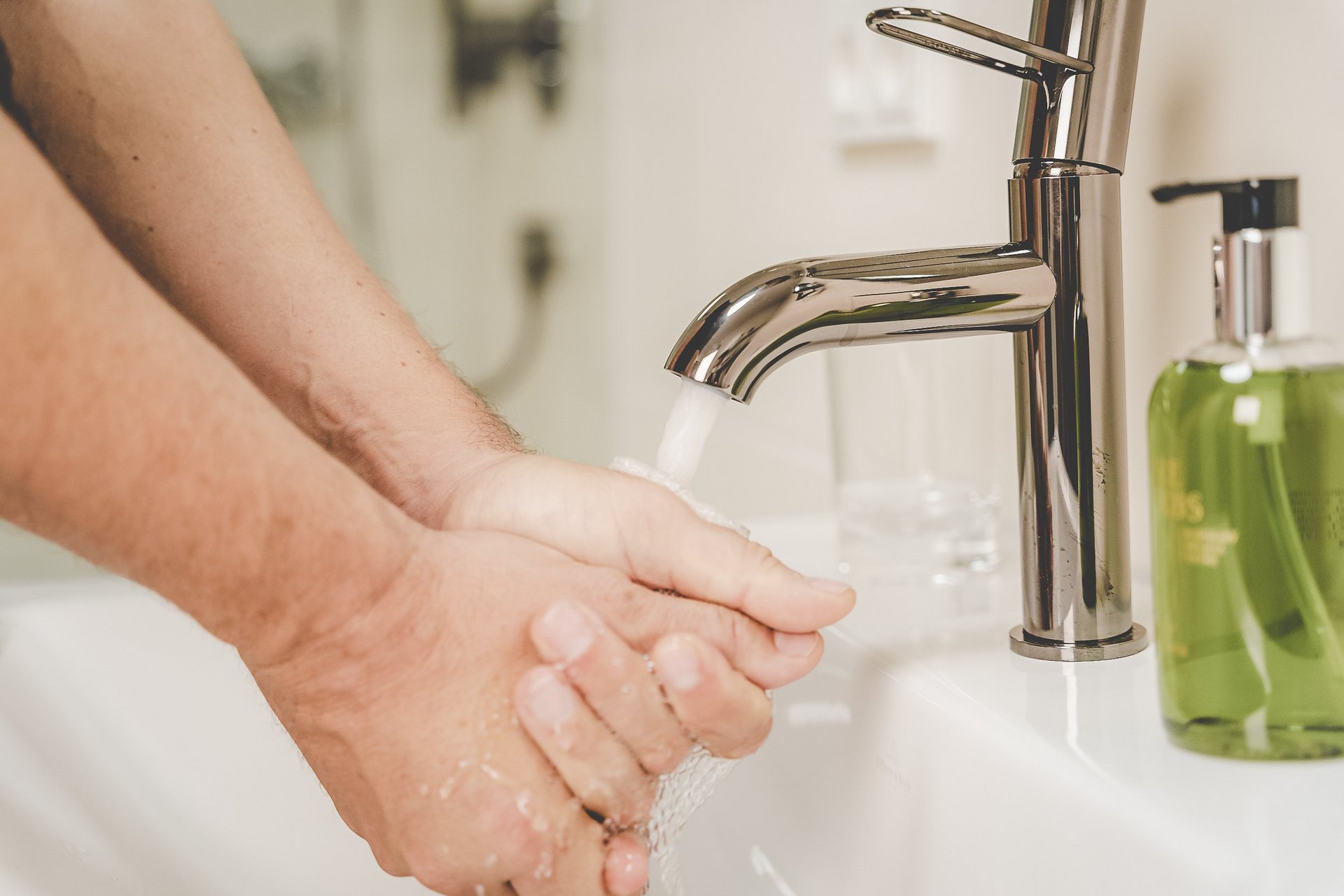 Individuelle Hygienemaßnahmen wie Händewaschen bieten Schutz