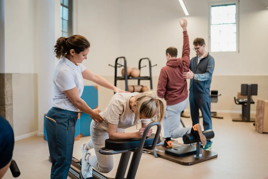 pilates-studio-trainer-reformer-ubungen-gruppentraining