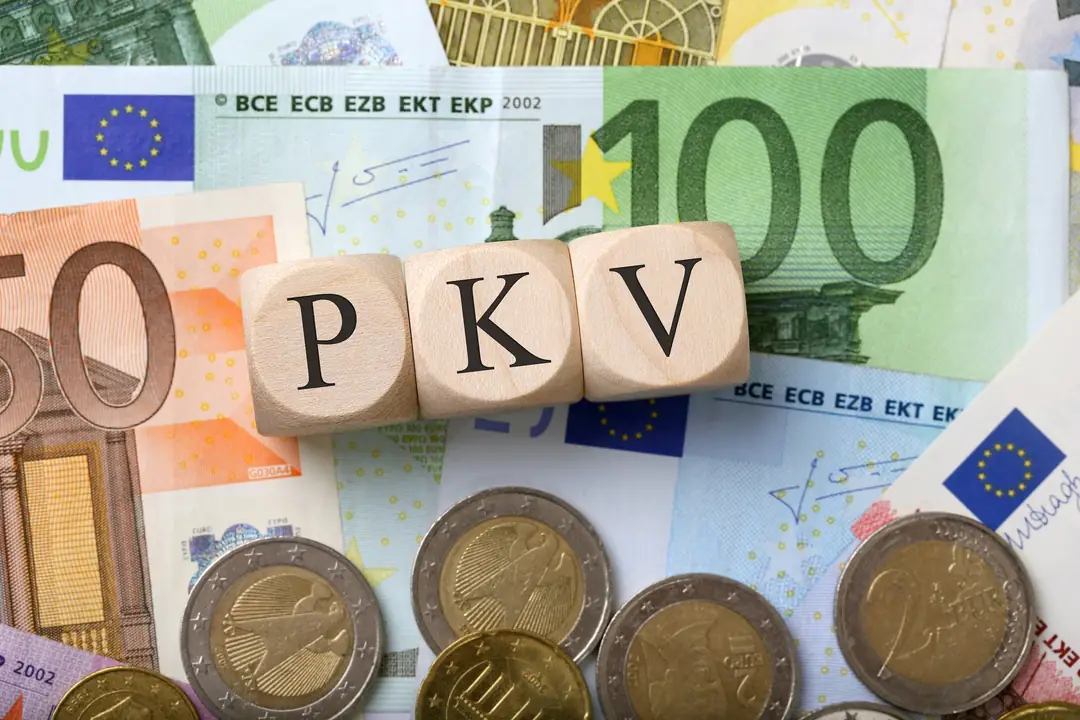 pkv-private-krankenversicherung-euro-geldscheine-muenzen